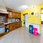 Modern Cottage in Rochefort with Private Garden Semesterbostad *