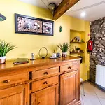 Modern Cottage in Rochefort with Private Garden * Han-sur-Lesse