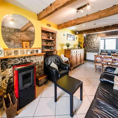 Σπίτι διακοπών Stone With Sauna Jacuzzi A 5 Min Drive From The Cave Of Lorette In Rochefort Han-sur-Lesse