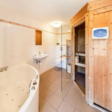 Σπίτι διακοπών Stone With Sauna Jacuzzi A 5 Min Drive From The Cave Of Lorette In Rochefort *