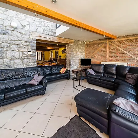 Nyaraló Han-Sur-Lesse Cottage *