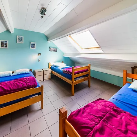 Han-Sur-Lesse Cottage هان سور ليسه