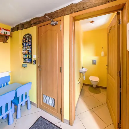 Modern Cottage in Rochefort with Private Garden Ferienhaus *