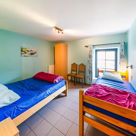 Modern Cottage in Rochefort with Private Garden Ferienhaus Han-sur-Lesse